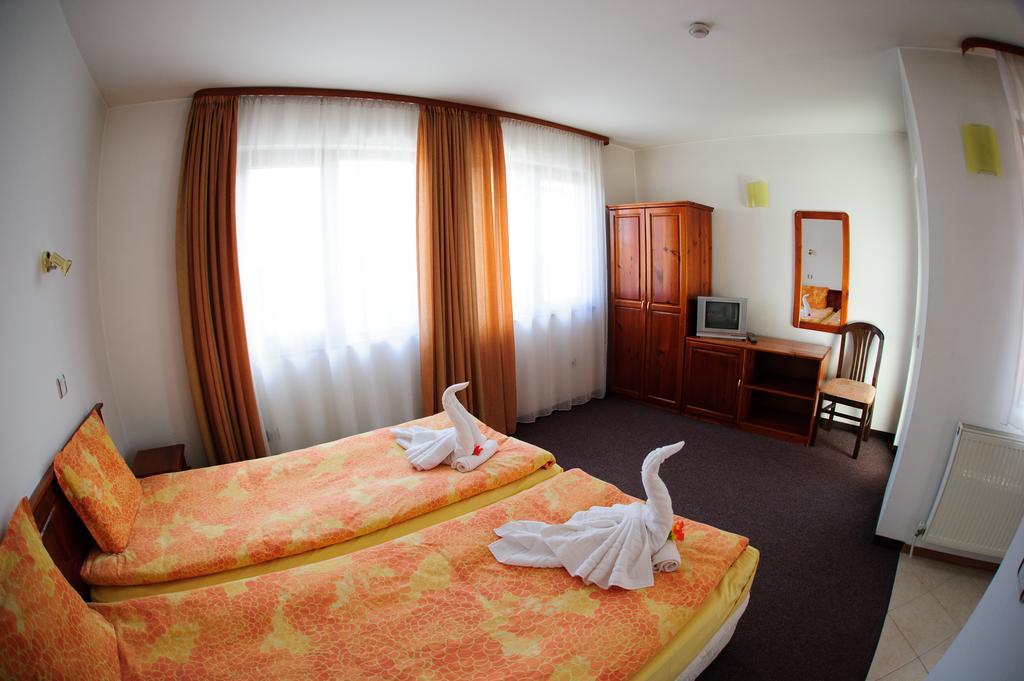 Family Hotel Nadejda Bansko Pokoj fotografie